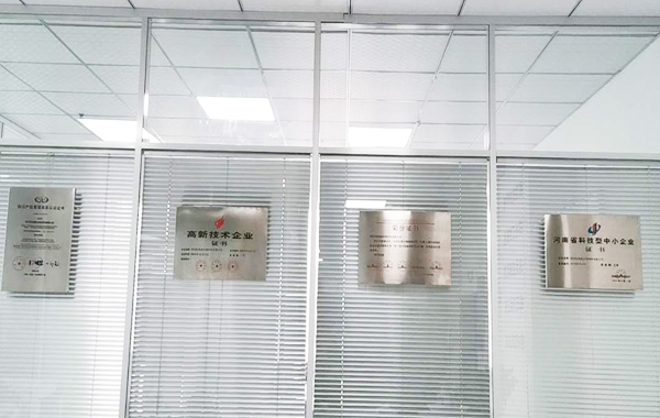走进九游会老哥俱乐部